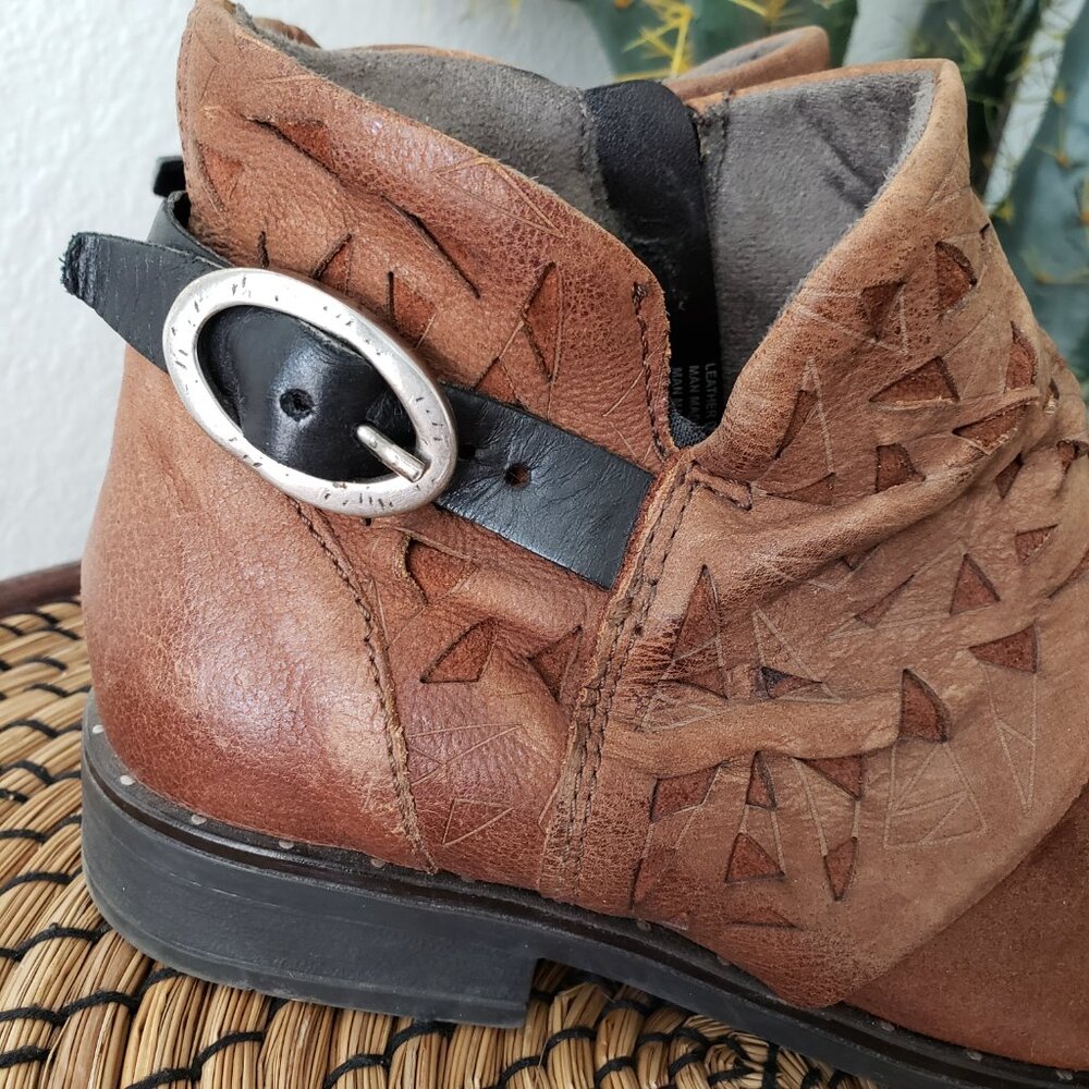 Anthropologie Miz Mooz Erie Short Buckle Boots Brandy size 38 US 8 Slouchy Boho - Picture 3 of 14